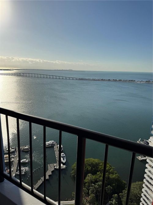 105-1581 Brickell Ave, Miami, FL, 33129-1215 | Card Image