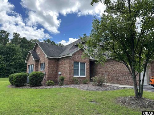 136 Golfclub Dr, Elizabeth City, NC, 27909-3254 | Card Image