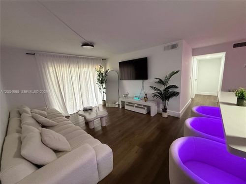 107-7155 Nw 179th St, Hialeah, FL, 33015 | Card Image