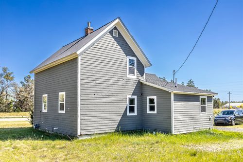 W9952 State Highway 54, Black River Falls, WI, 54615-5429 | Card Image
