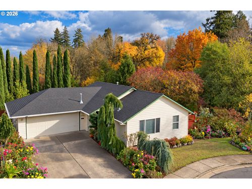 1342 S 15th Ave, Cornelius, OR, 97113-6423 | Card Image