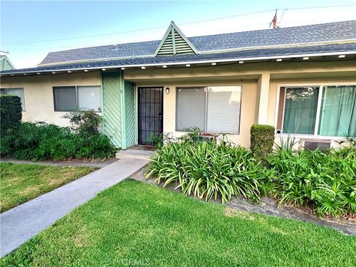 8-15712 Pasadena Ave, Tustin, CA, 92780-5035 | Card Image