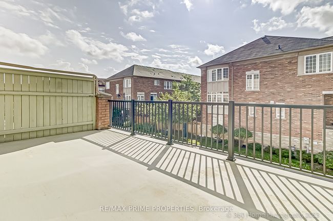 4765 Highway 7, House attached with 4 bedrooms, 3 bathrooms and null parking in Vaughan ON | Image 14