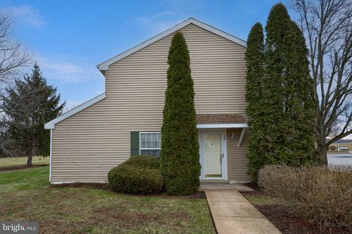 98 Lexton Dr, YORK, PA, 17404-9435 | Card Image