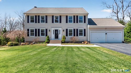 389 Huckleberry Hill Rd, Avon, CT, 06001-3122 | Card Image