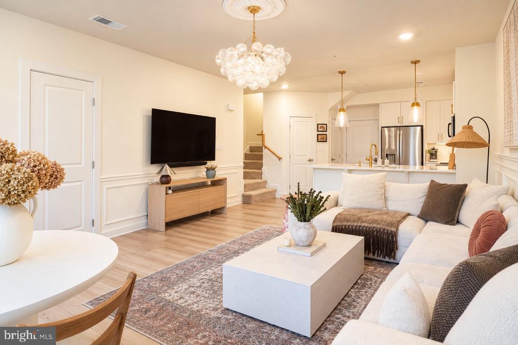 Residential Lease in ASHBURN 5