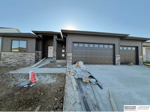 19903 Cottonwood St, Gretna, NE, 68028-5078 | Card Image