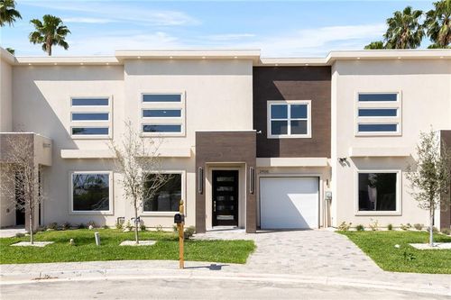 2905 N 51st St, McAllen, TX, 78501-0019 | Card Image