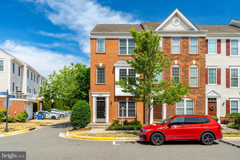 Residential Lease in CHANTILLY 2