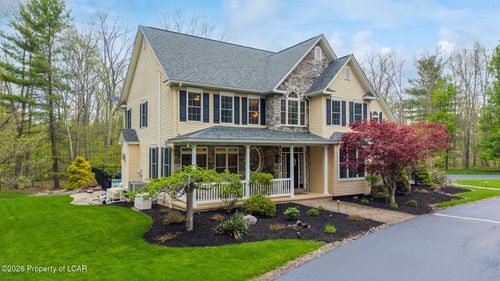105 Sandwedge Dr, Mountain Top, PA, 18707-9053 | Card Image