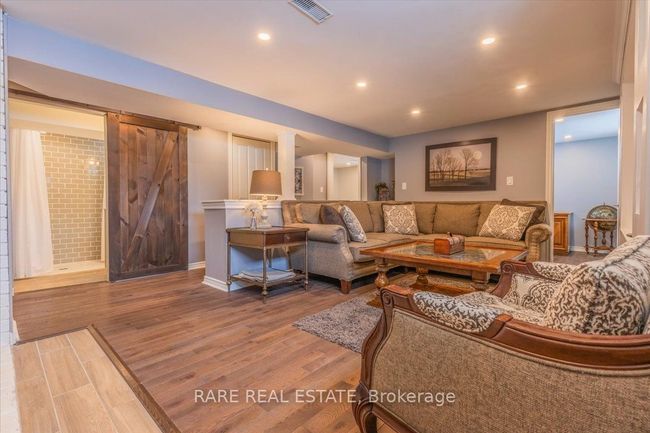 13 Evan Ave, House other with 7 bedrooms, 4 bathrooms and 6 parking in Adjala Tosorontio ON | Image 30