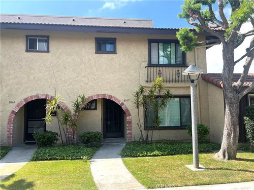 8962 Barcelona Plz, Westminster, CA, 92683-5404 | Card Image