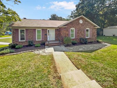 1669 Buckingham Avenue, House other with 4 bedrooms, 2 bathrooms and null parking in Gastonia NC | Image 1