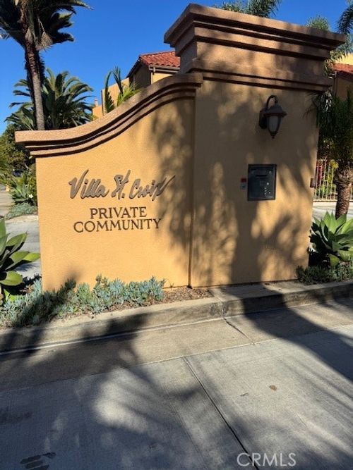 421 Coral Reef Dr, Huntington Beach, CA, 92648-3671 | Card Image