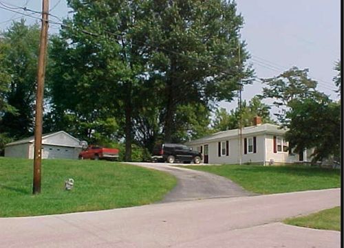8657 Durbin Ln, Lexington, KY, 40515-9304 | Card Image