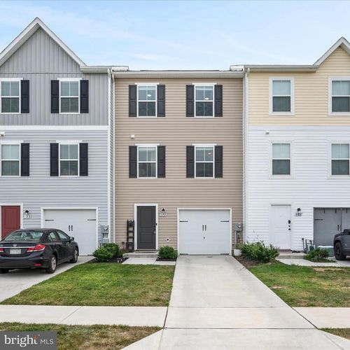 177 Perdiz Rd, HEDGESVILLE, WV, 25427-6558 | Card Image
