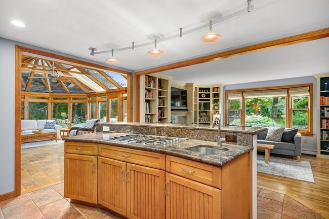 62 Baxter St, House other with 3 bedrooms, 2 bathrooms and 6 parking in Dennis Port MA | Image 15