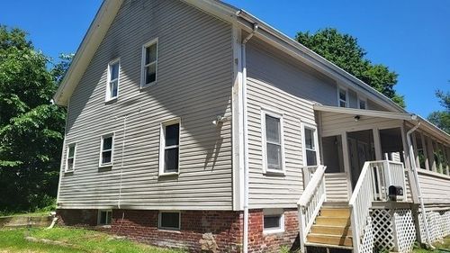 44 Mill St, Warren, MA, 01083-9772 | Card Image