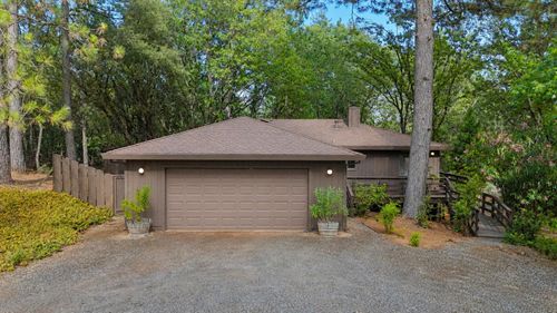 15914 Brooks Road, Grass Valley, CA, 95945 | Card Image