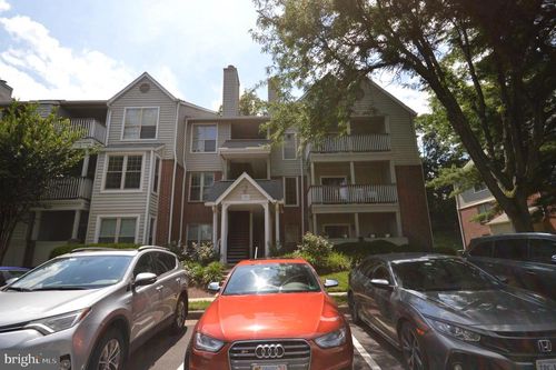 apt-525-3912 Penderview Dr, FAIRFAX, VA, 22033-4719 | Card Image