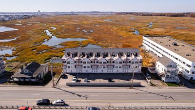 10 - 561 Ocean Boulevard, Condo with 2 bedrooms, 2 bathrooms and null parking in Hampton NH | Image 2