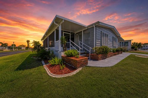 2 S Flora Vista St, ENGLEWOOD, FL, 34223-2149 | Card Image