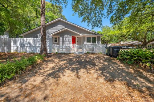 2002 Sandcastle Dr, TALLAHASSEE, FL, 32308-4825 | Card Image