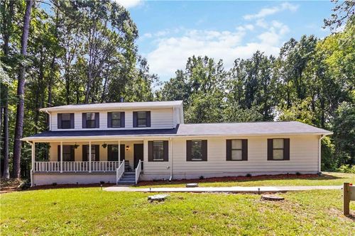 145 Huntcliff Ct, Fayetteville, GA, 30214-4050 | Card Image