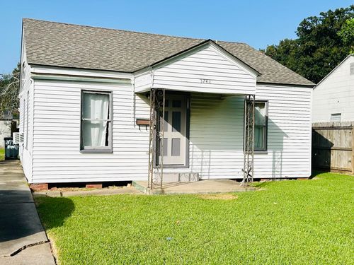3748 Kinard Ave, Groves, TX, 77619 | Card Image
