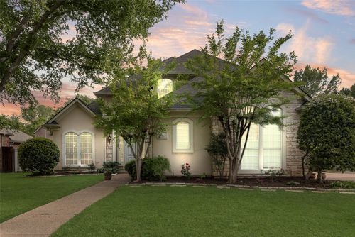 307 Skyline Dr, Trophy Club, TX, 76262-5624 | Card Image