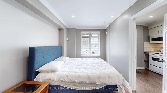 83 Sprucedale Way, Condo with 4 bedrooms, 4 bathrooms and 1 parking in Whitby ON | Image 11