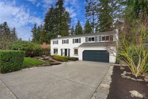 32520 30th Ave Sw, Federal Way, WA, 98023-2562 | Card Image