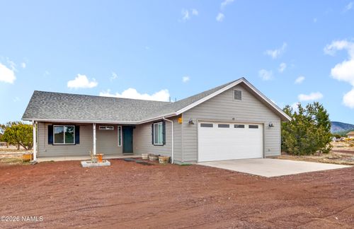 918 E Liane Blvd, Williams, AZ, 86046-8747 | Card Image