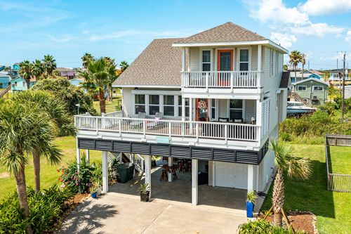 13950 Pirates Beach Blvd, Galveston, TX, 77554-7828 | Card Image