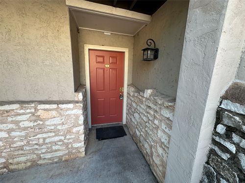 116-6810 Deatonhill Dr, Austin, TX, 78745-4729 | Card Image