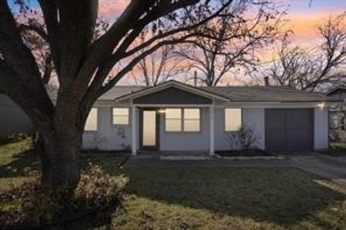 5812 Shipp Dr, Watauga, TX, 76148-3528 | Card Image
