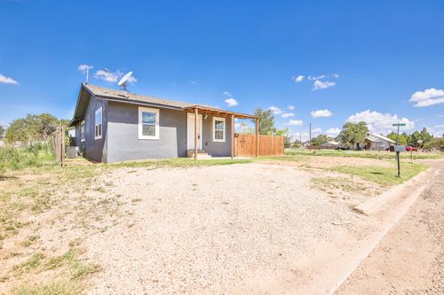 805 S 4th St, Slaton, TX, 79364-5408 | Card Image