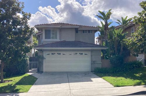 1621 Wesley Way, Vista, CA, 92081-7458 | Card Image