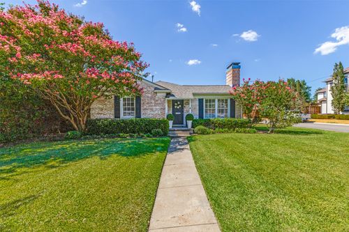 3627 S Versailles Ave, Dallas, TX, 75209-6235 | Card Image