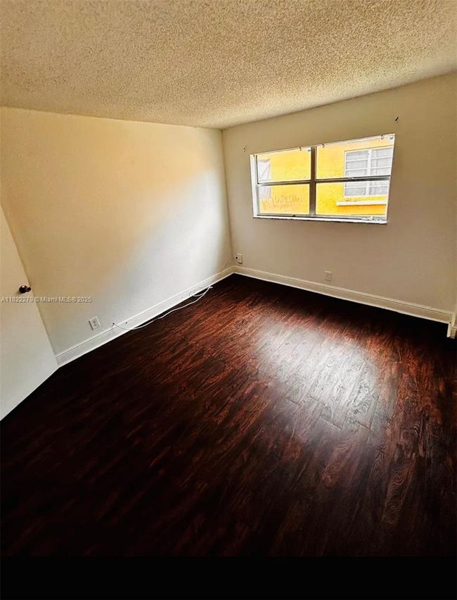 G - 4467 Treehouse Ln, Condo with 2 bedrooms, 2 bathrooms and null parking in Tamarac FL | Image 11