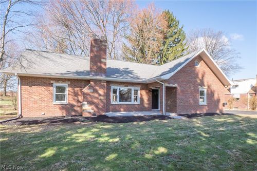 2849 Wise Ave Nw, Canton, OH, 44708-1647 | Card Image