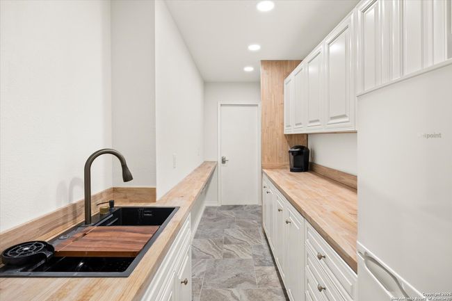 8608 Willow Wind Dr, House other with 4 bedrooms, 5 bathrooms and null parking in Fair Oaks Ranch TX | Image 40