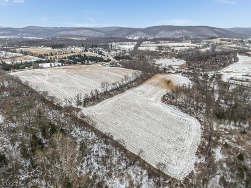 28 Sarepta Rd, Columbia, NJ, 07832-2004 | Card Image