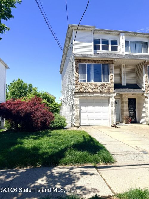 149 Wirt Ave, Staten Island, NY, 10309-4257 | Card Image