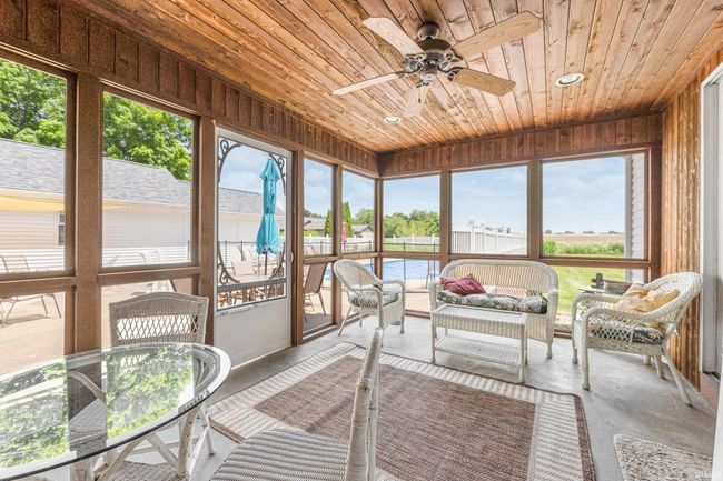 1106 Woodcrest Ln, House other with 4 bedrooms, 4 bathrooms and null parking in Kendallville IN | Image 21