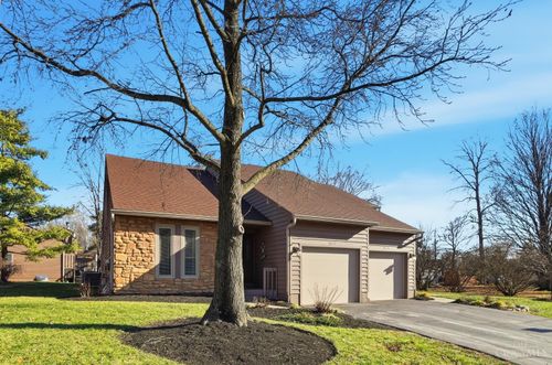 10432 Hickory Point Dr, Blue Ash, OH, 45242-4862 | Card Image