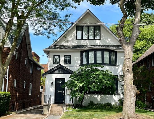main-9 Highbourne Rd, Toronto, ON, M5P2J1 | Card Image