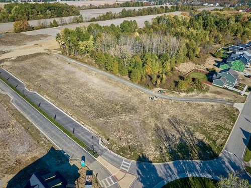 5301 Maple Dr, Lewis Center, OH, 43035-3531 | Card Image