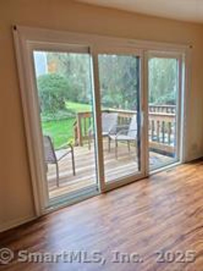 23 - 23 Olcott Way, Condo with 1 bedrooms, 1 bathrooms and 1 parking in Ridgefield CT | Image 4