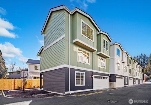 unit-b1-19505 Damson Rd, Lynnwood, WA, 98036-4980 | Card Image